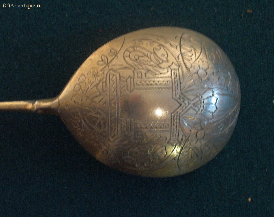 Ложка серебряная