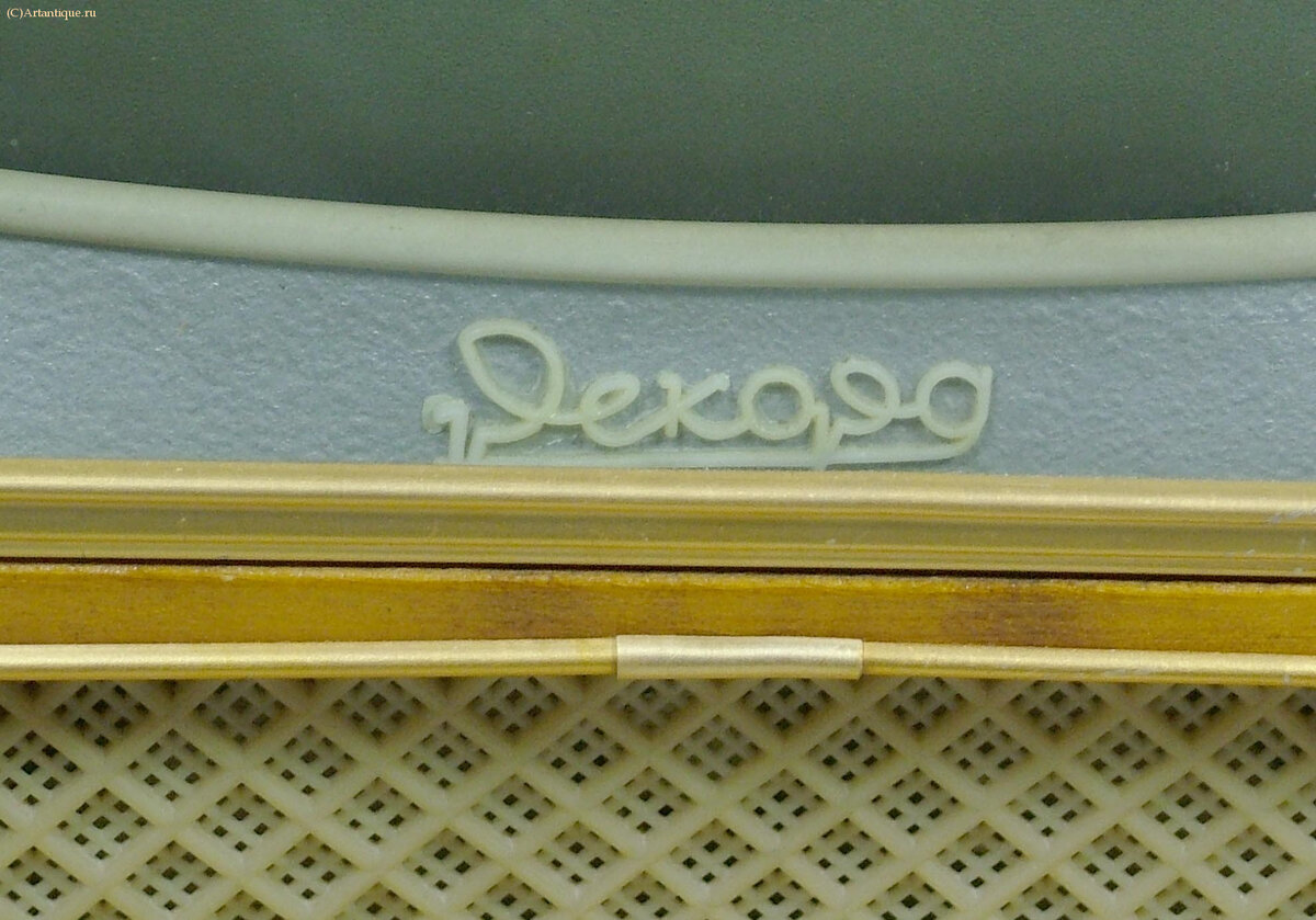 Телевизор "Рекорд"
