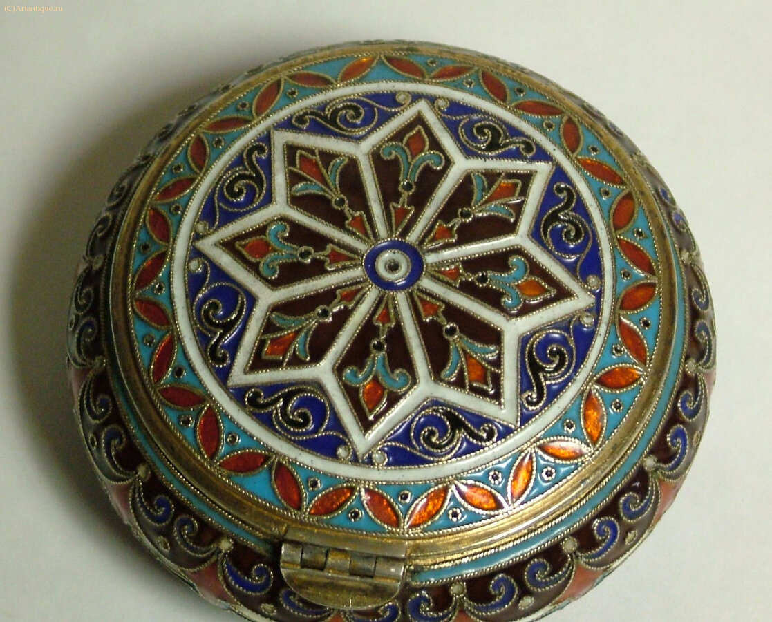 Шкатулка