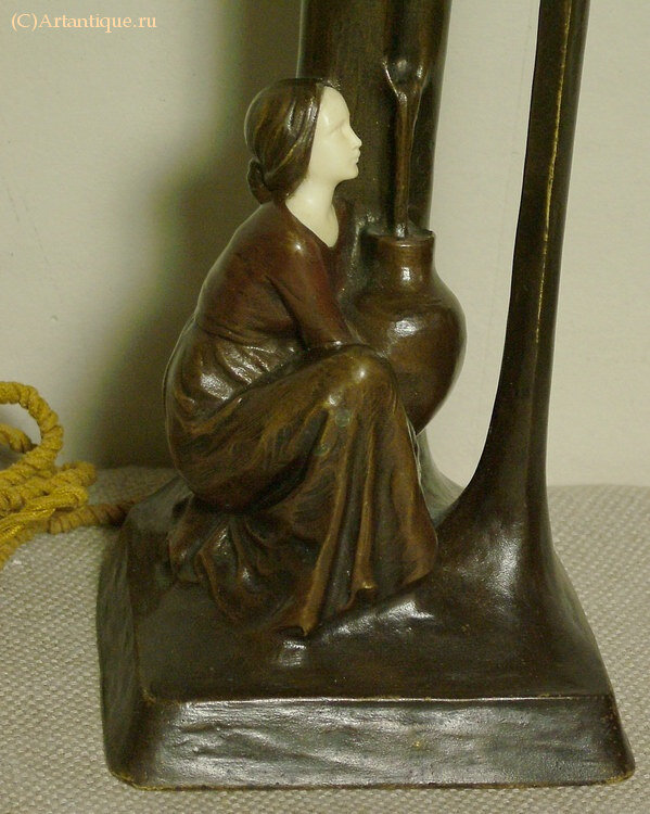 Лампа