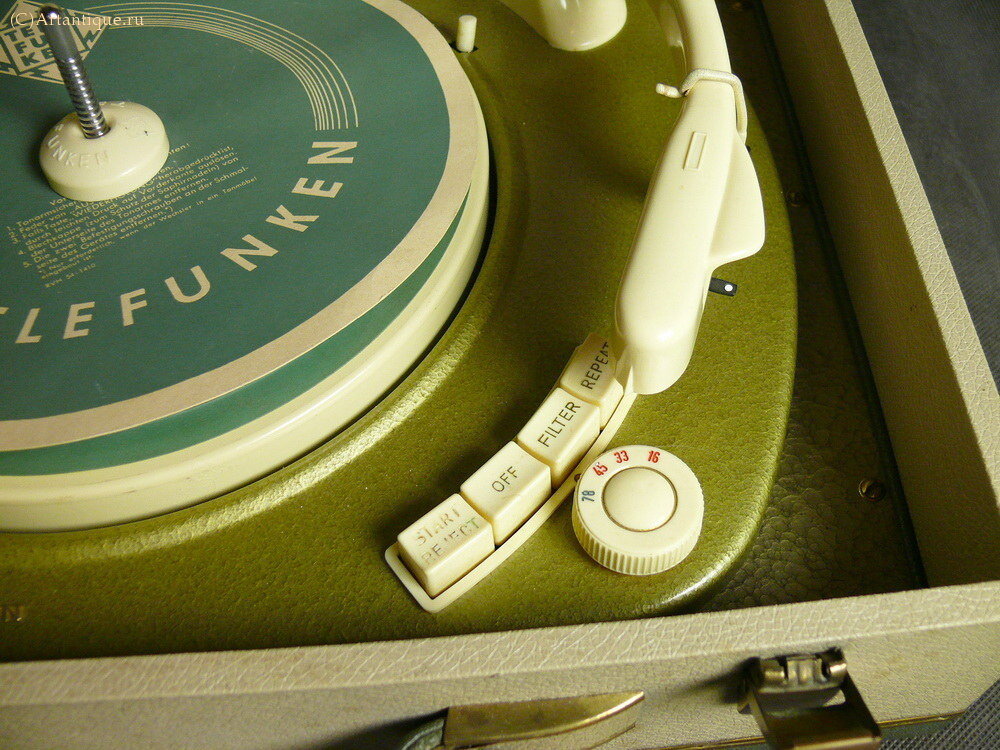 Проигрыватель "TELEFUNKEN"