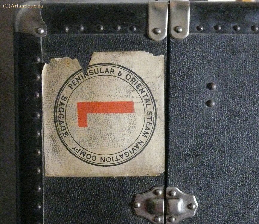 Чемодан "H.H.L"