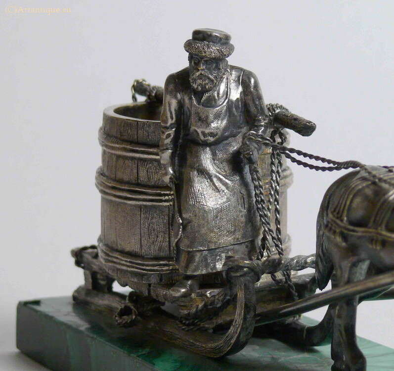 Скульптура "Водовоз"