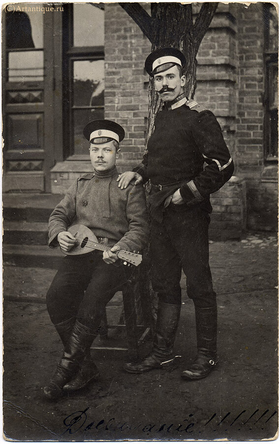 Фотографии военнослужащих