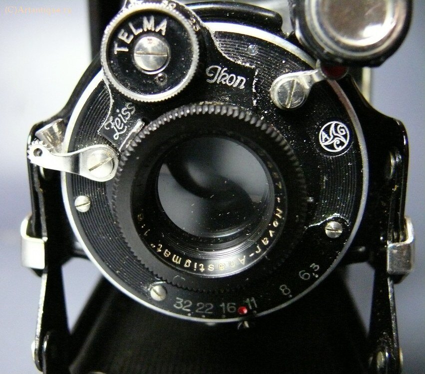 Фотоаппарат "Ikonta"