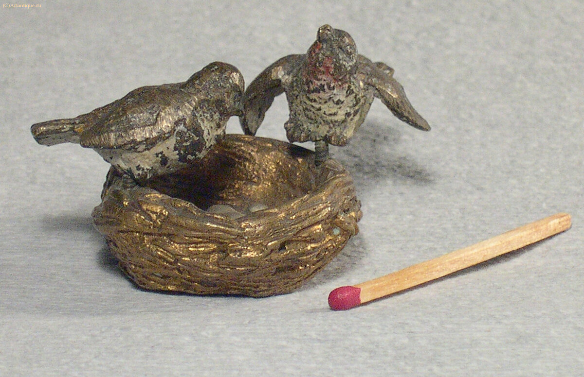 Фигурка "Гнездо"