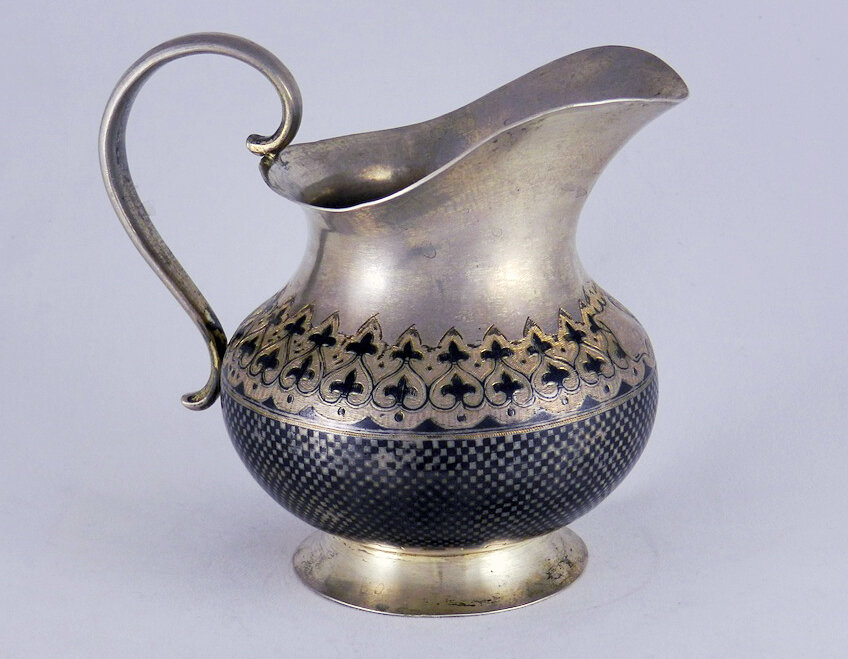 Сливочник с чернением