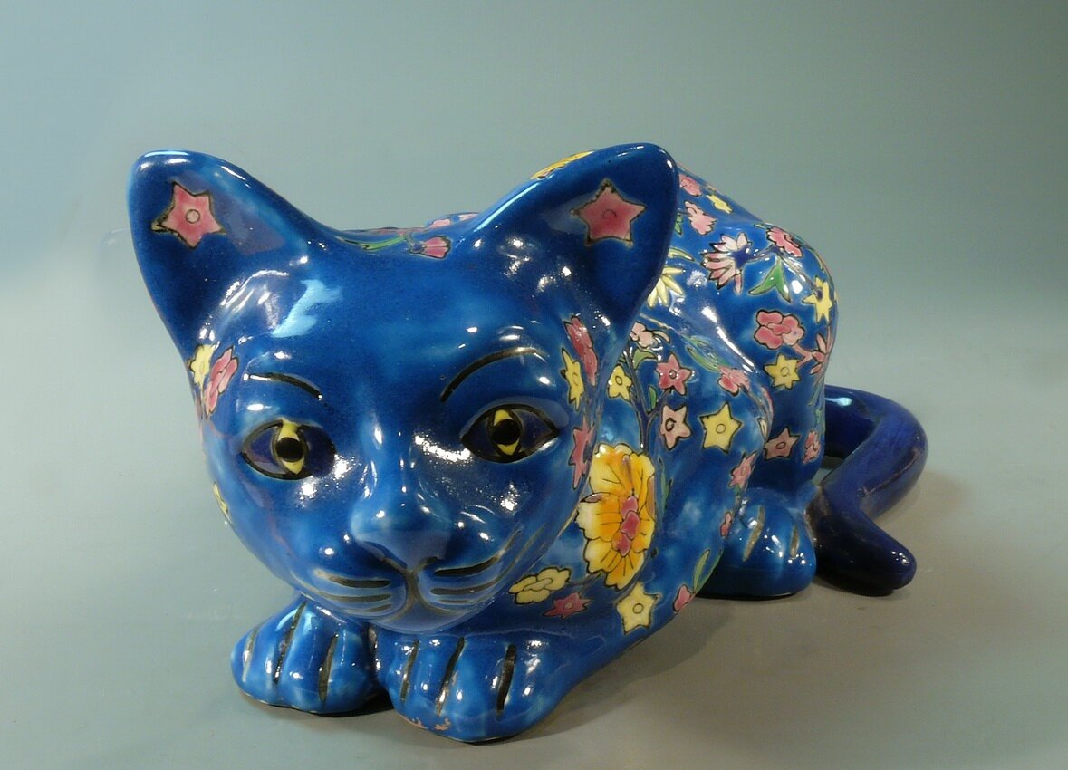 Скульптура "Кошка"