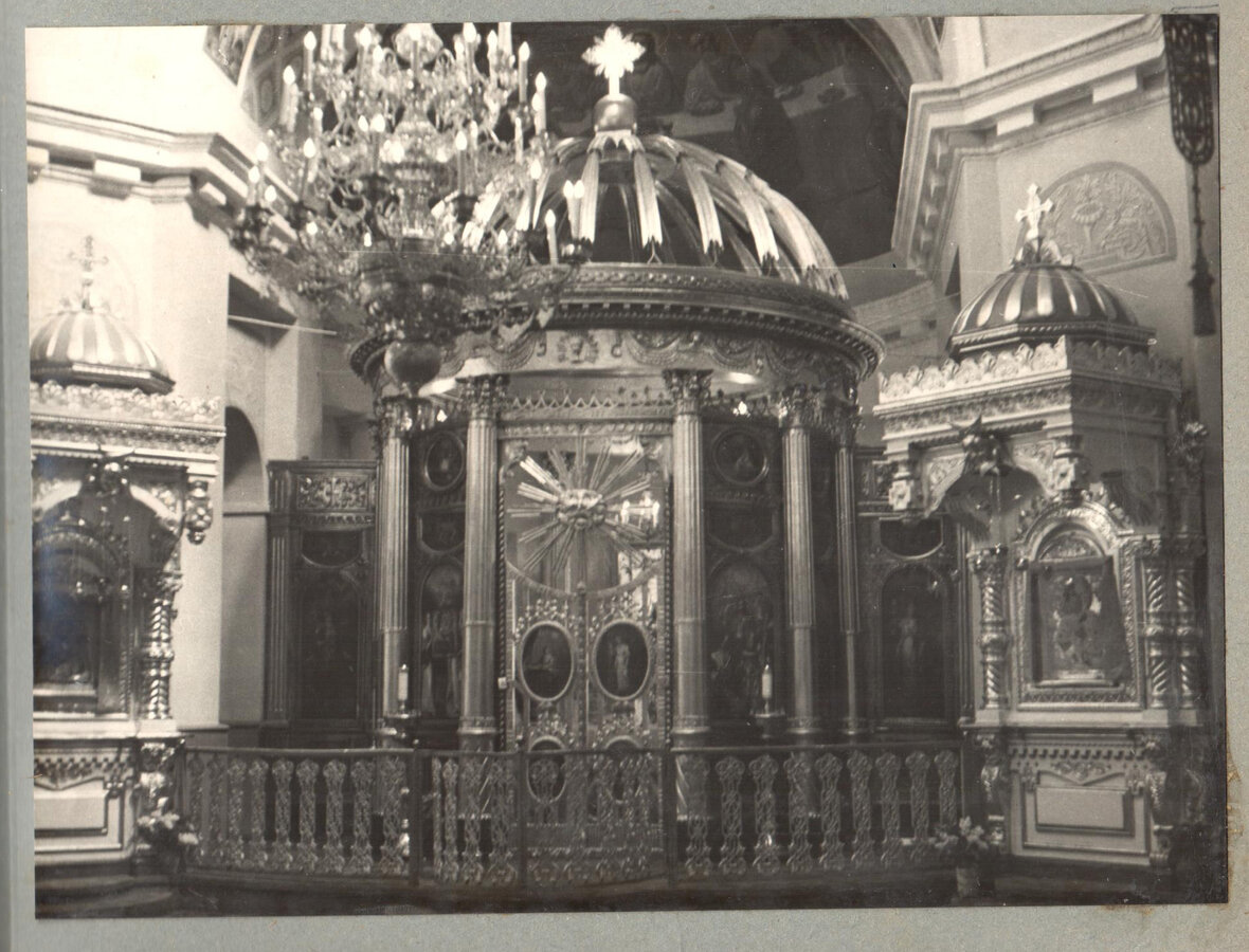 Альбом фотографий. Псково-Печорский монастырь