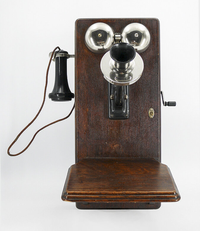 Телефон настенный Western Electric "Model 317-S"