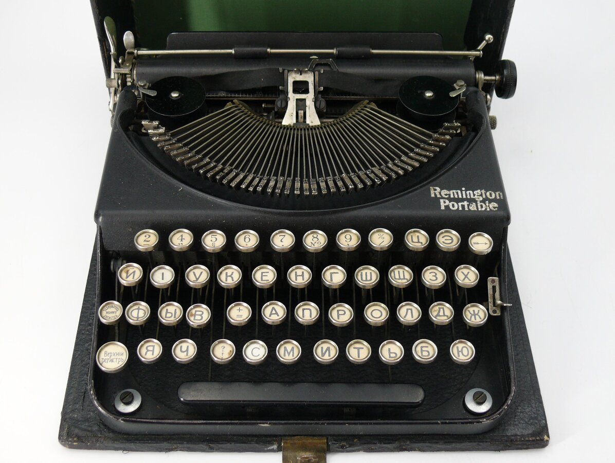 Машинка печатная "Remington Portable"