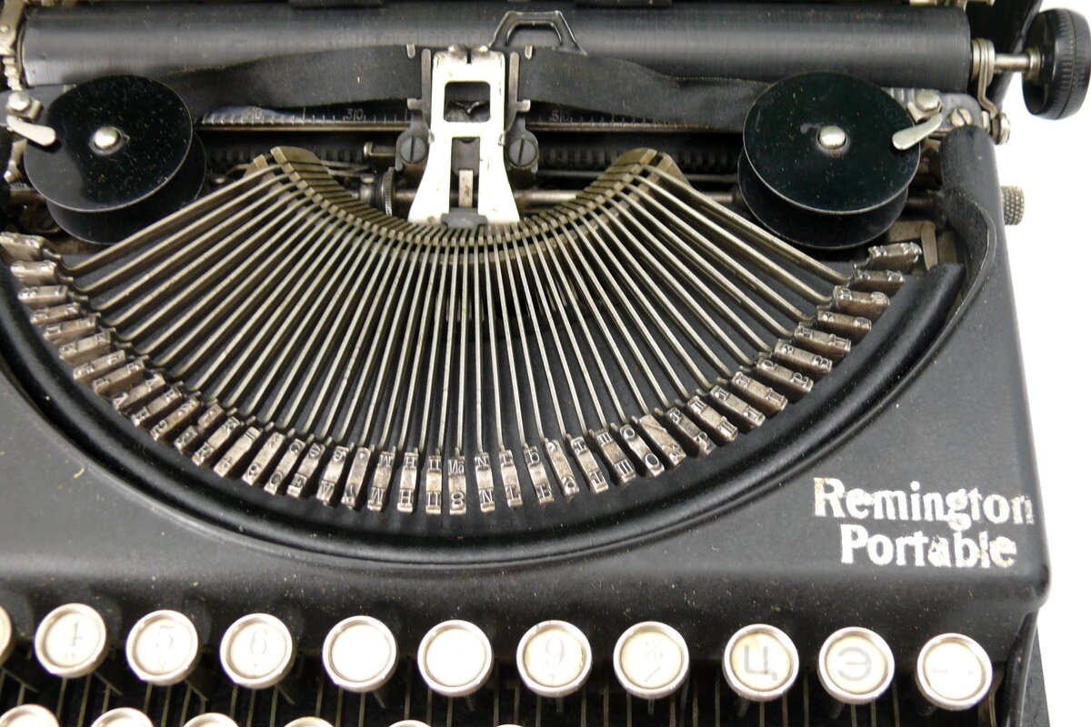 Машинка печатная "Remington Portable"