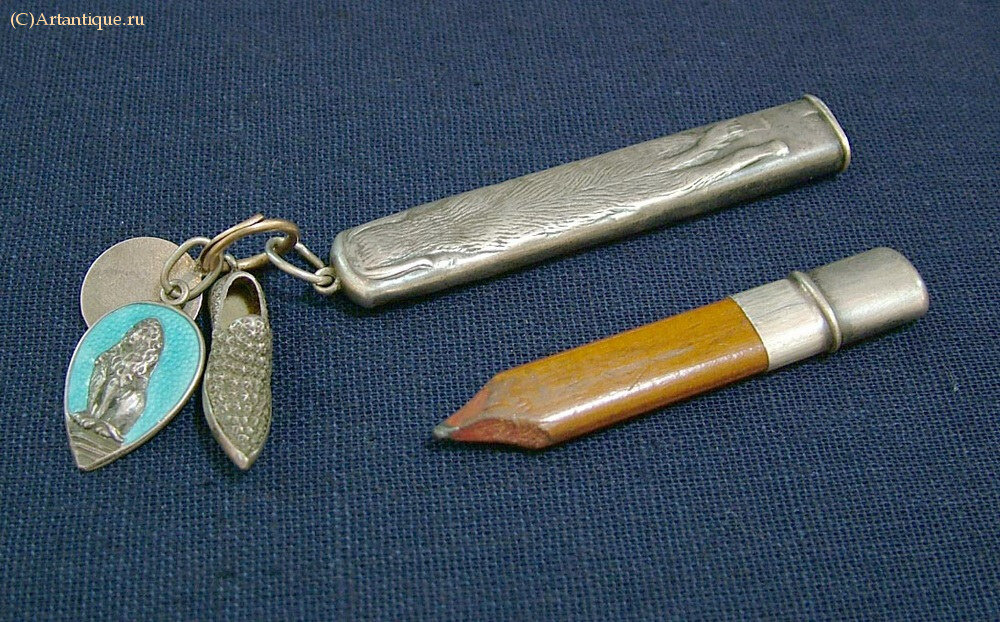 Карандаш в футляре 