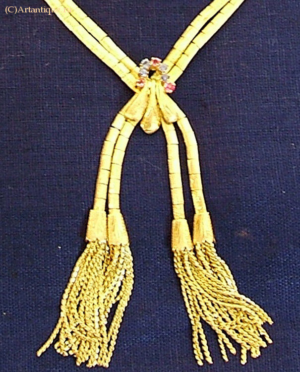 Колье