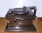  "Columbia Graphonola" , 1920- .  .