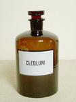 Флакон аптечный Надпись на этикетке "CLEOLUM". Середина ХХ века.
