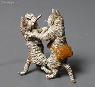 Статуэтка "Кошачья семья"