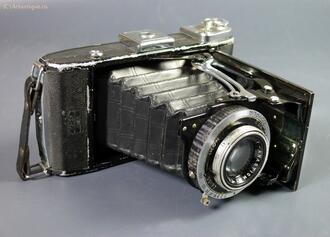 Фотоаппарат "Zeiss Ikon"