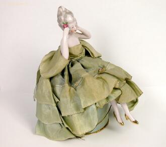 Шкатулка "Дама"