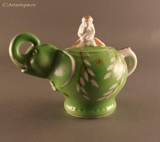 Кофейник "Обезьяна на слоне"