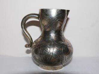 Сливочник в русском стиле