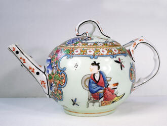 Чайник заварной