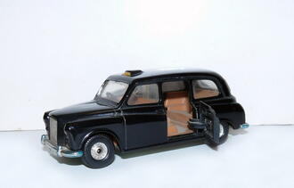 Модель автомобиля "Austin London Taxi"