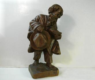 Скульптура "Странник"