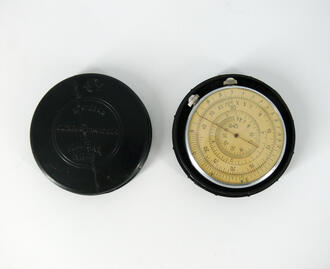 Логарифмическая круговая линейка КЛ-1
