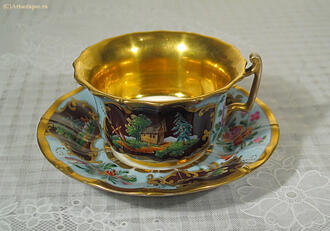Чашка с блюдцем